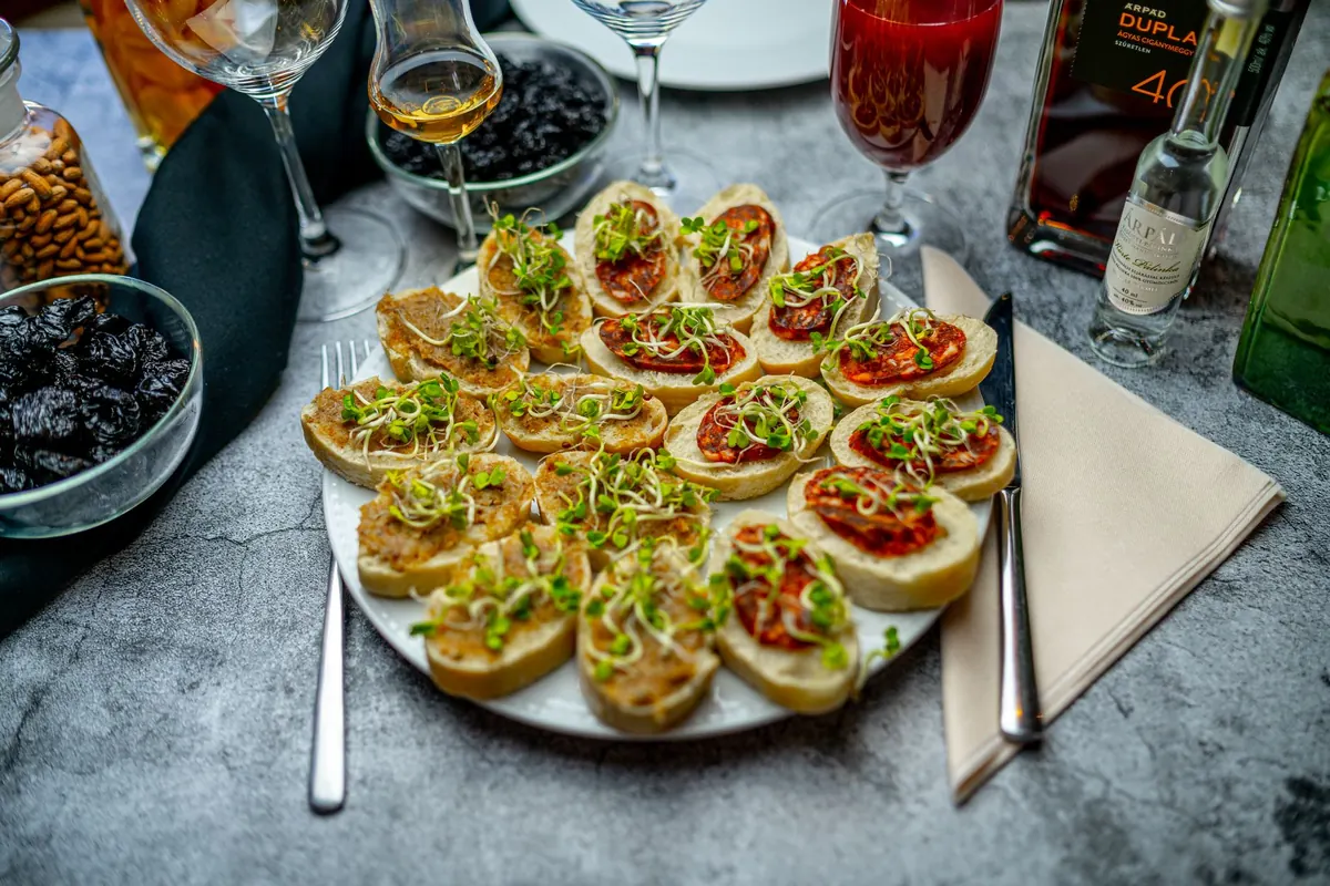 Homemade vs. Store-Bought Appetizers: Cost, Time, and Taste Compared